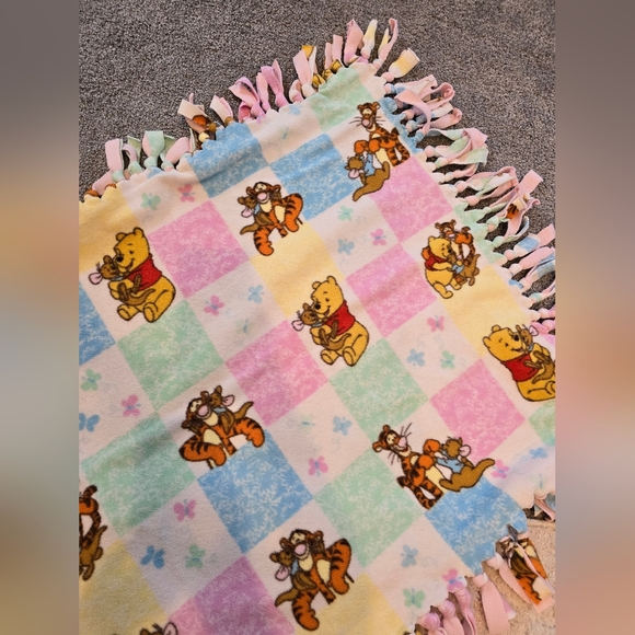 Handmade Winnie The Pooh Baby Blanket - Picture 4 of 5